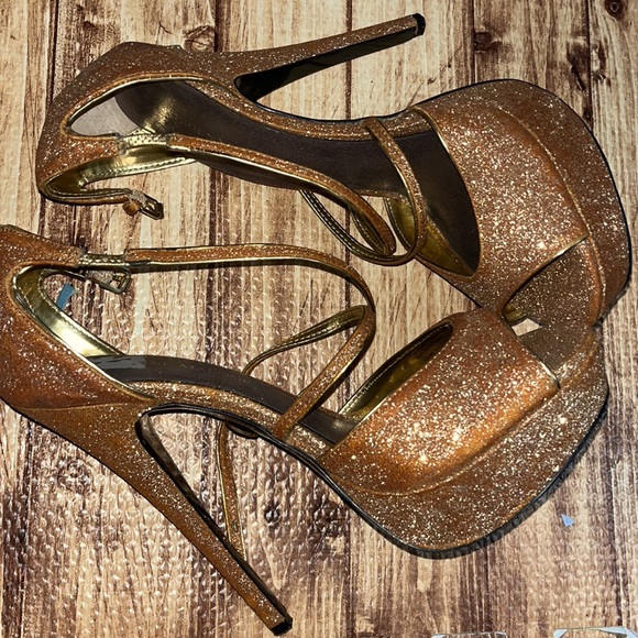 π  π«¦π β’ πππ» ADRIENNE MALOOF π  π«¦π β’ π - Picture 8 of 12